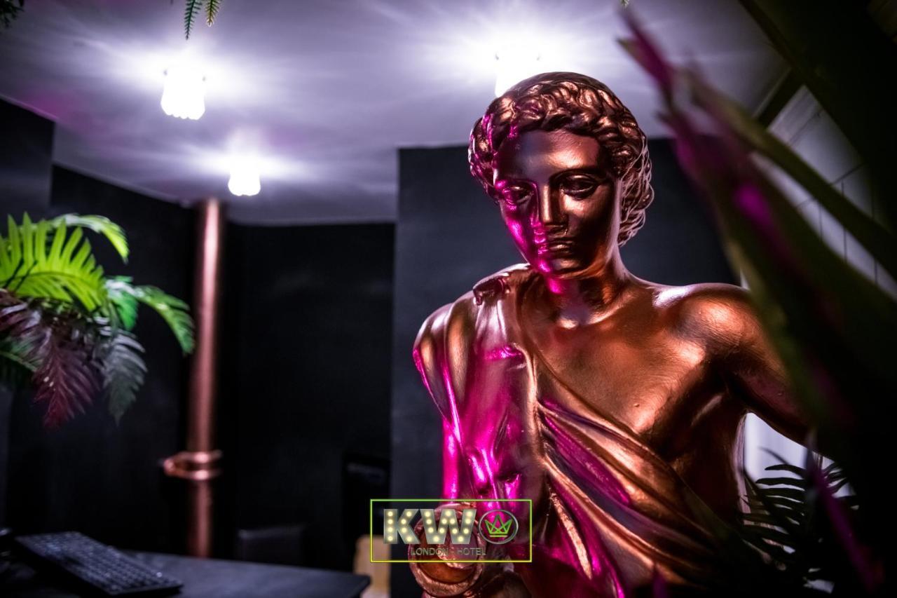 London K W Hotel Экстерьер фото